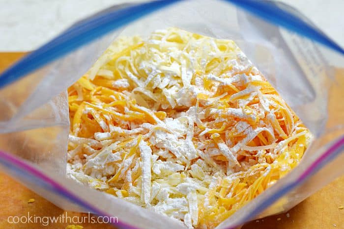 Cheese Fondue cornstarch cookingwithcurls.com